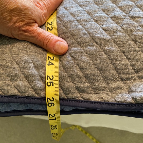 Corbet Quilted Reversible Pullover/Sweater/Sweatshirt - Picture 5 of 5